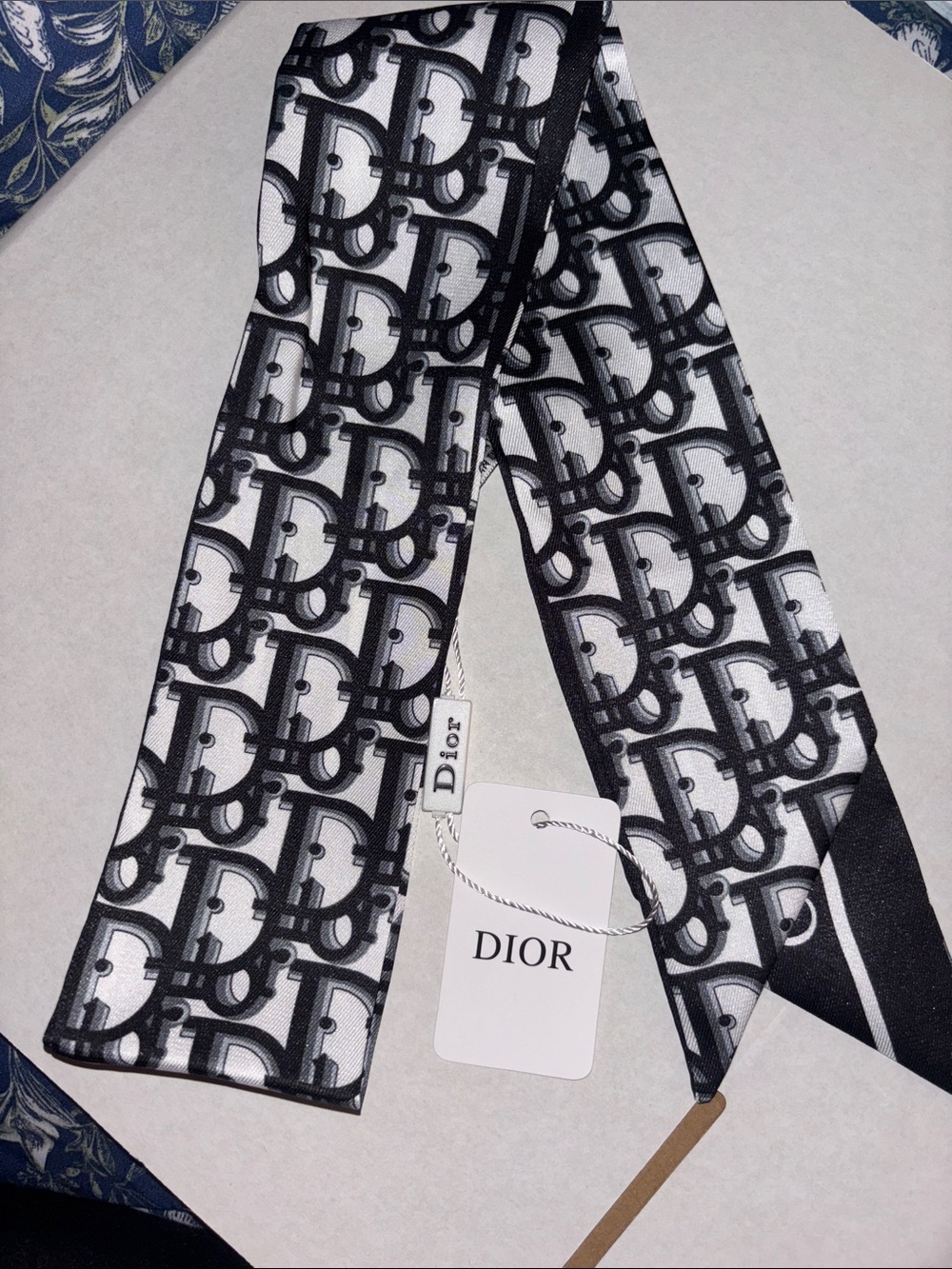 Brand New 100% Silk  Black and White Oblique Silk Twilly Scarf